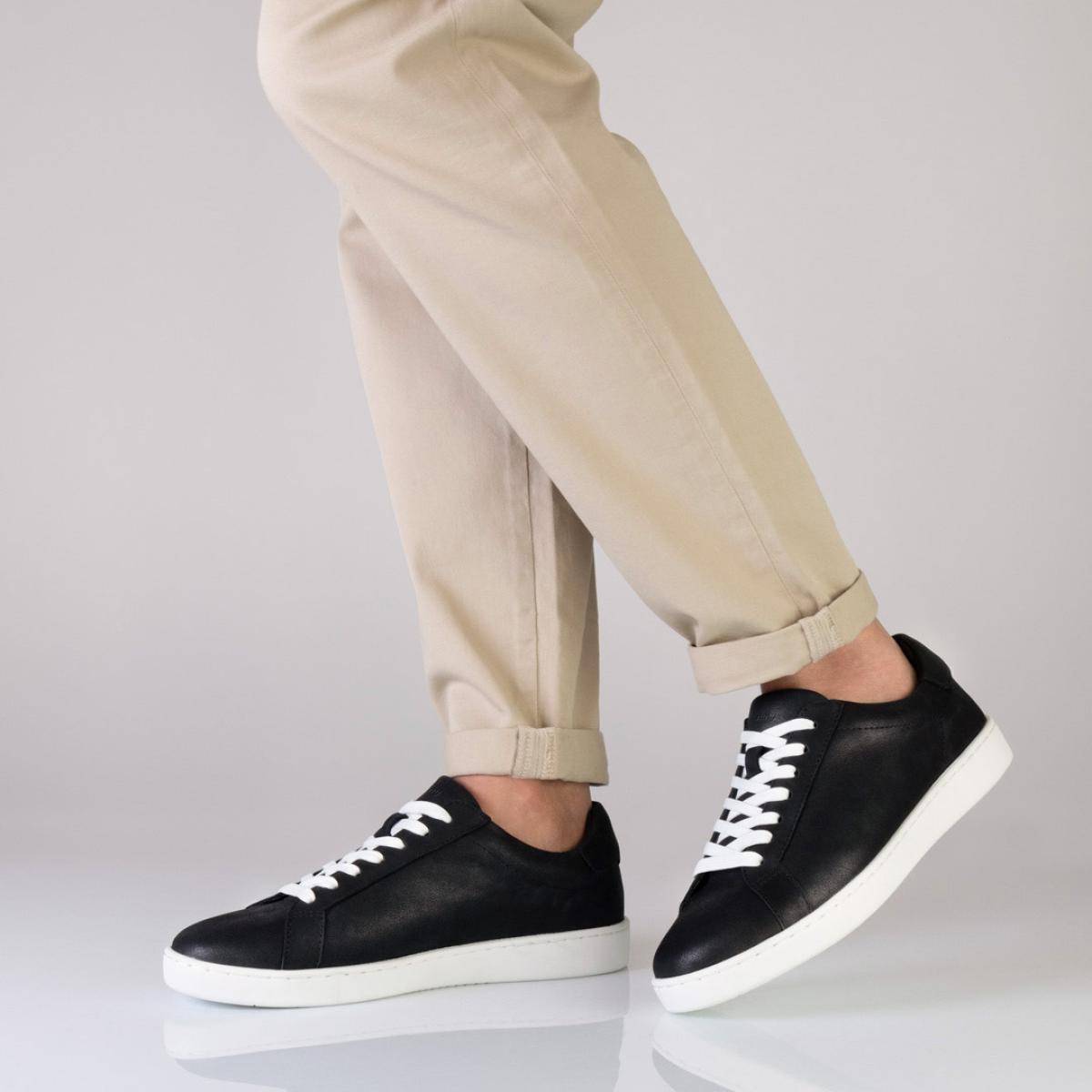 Anna Kern Suny Herren Dance Sneakers 7410