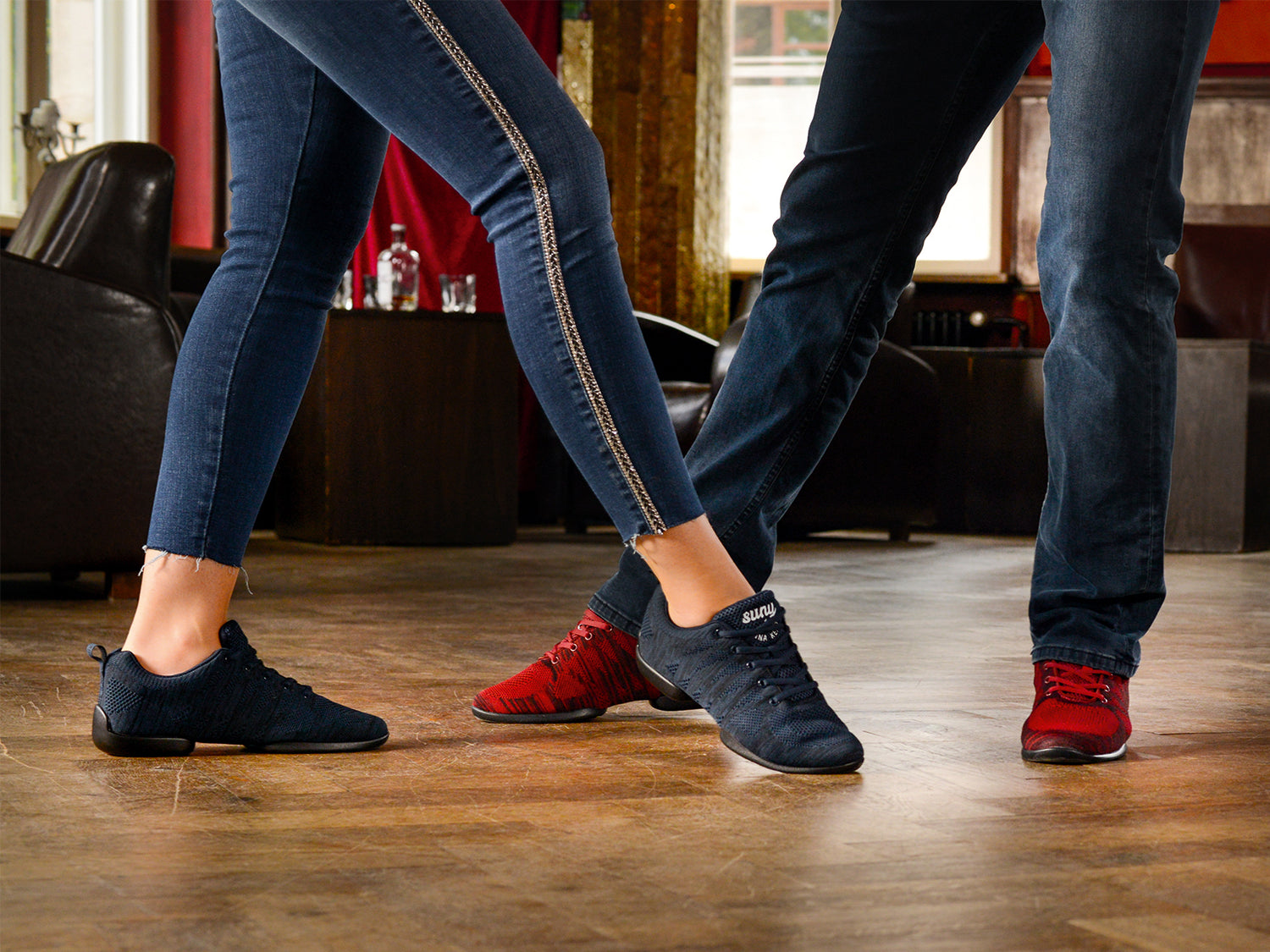 Dance Sneakers für Line Dance, Swing, Discofox und Tanztrainings