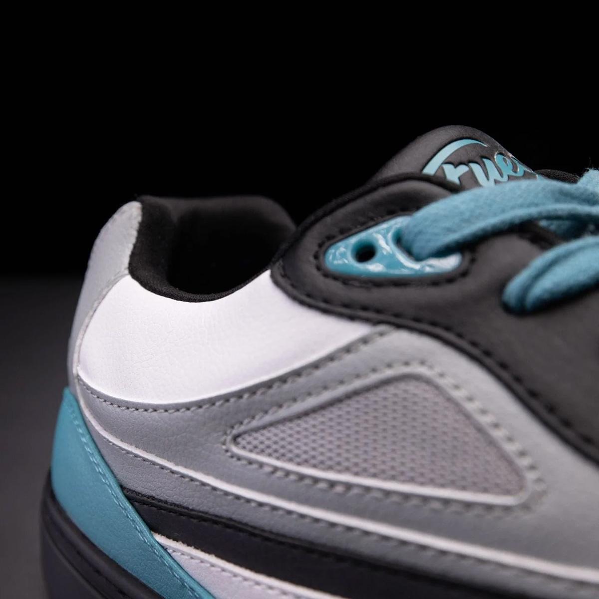 Fuego Unisex Low-Top Dance Sneakers BDash x Fuego - Größe: US M5/W6