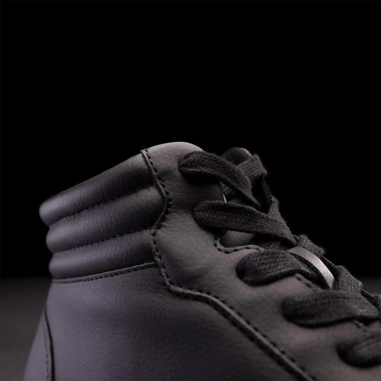 Fuego Unisex High-Top Dance Sneakers Black