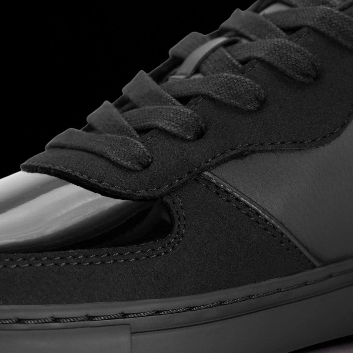 Fuego Unisex Low-Top Dance Sneakers Derek Hough