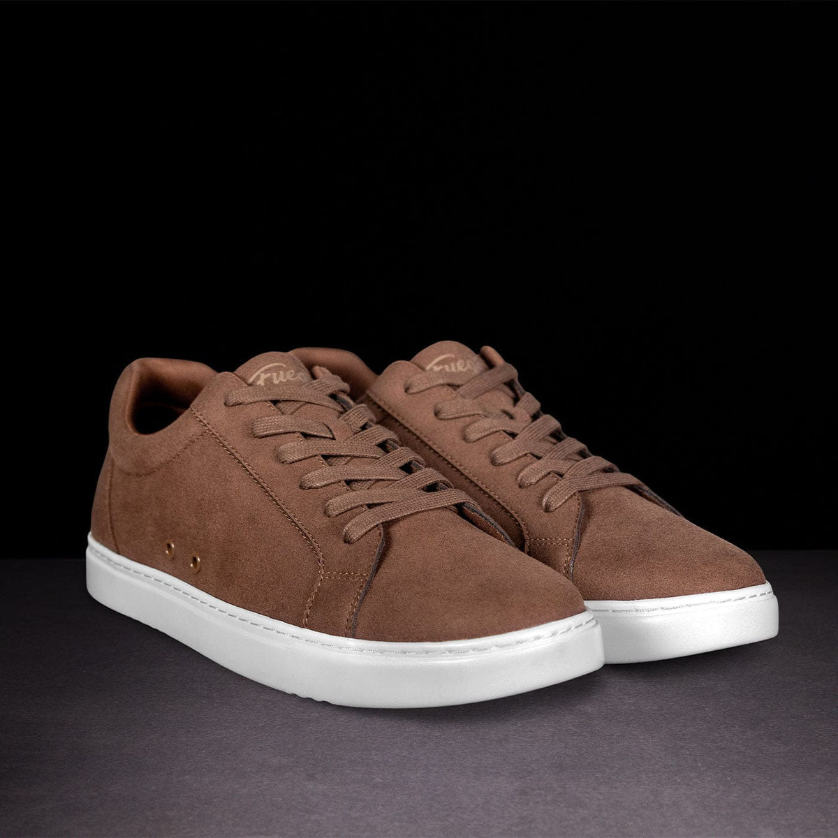 Fuego Unisex Low-Top Dance Sneakers Mocha