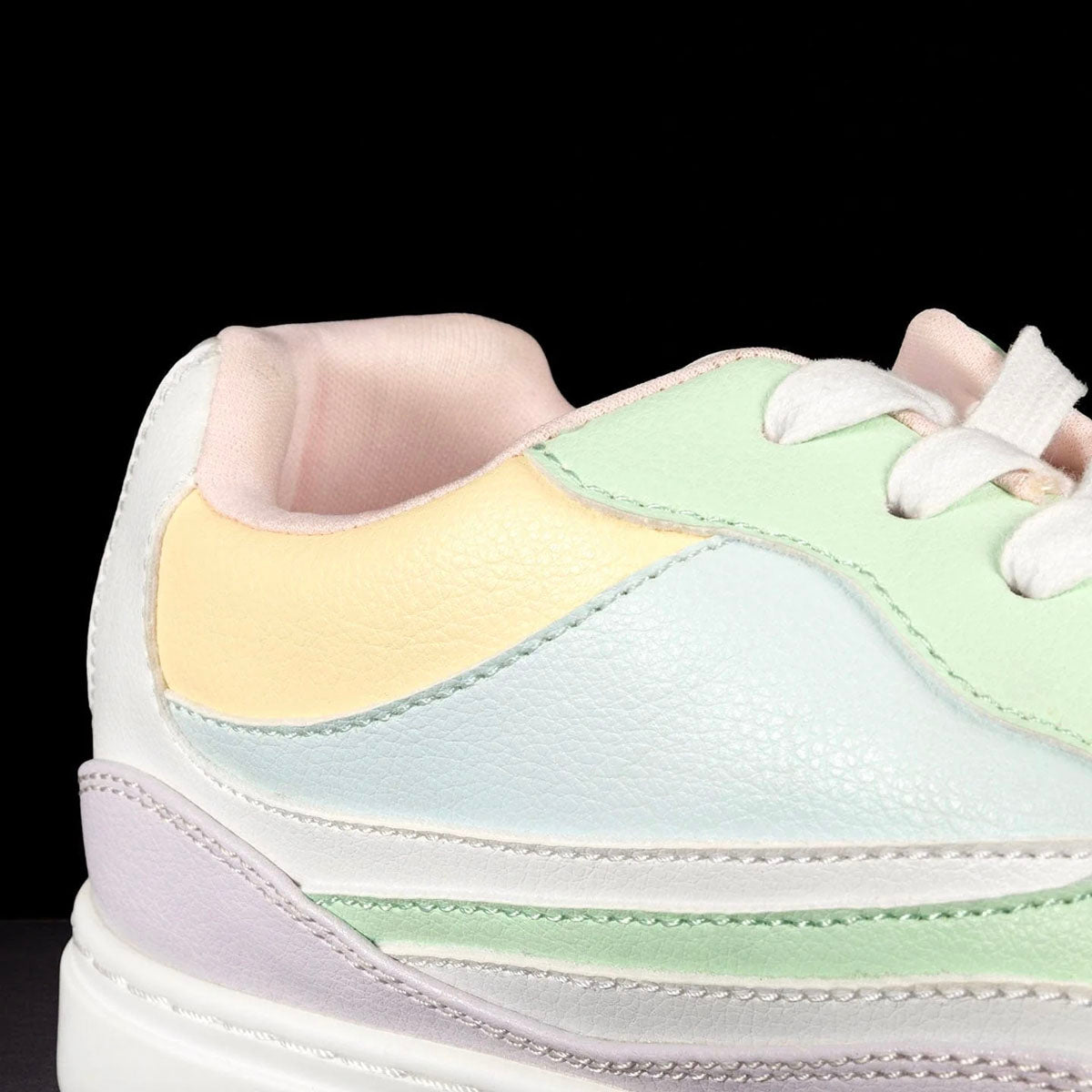 Fuego Unisex Low-Top Dance Sneakers Pastel